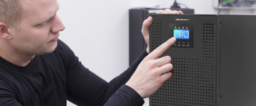 Qoltec Zasilacz awaryjny UPS 3-fazowy z kartą SNMP 20kVA 20kW LCD EPO USB Power factor 1.0