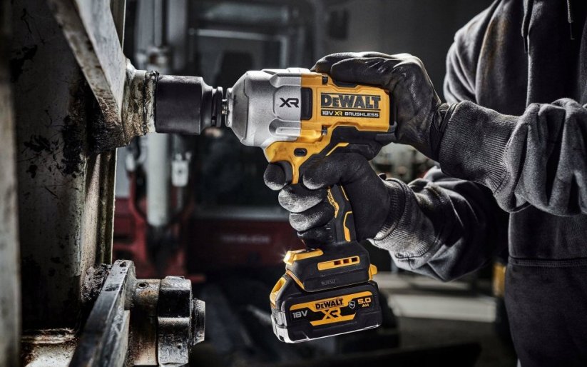 Dewalt Kľúč udar. 2x5ah ps tstak 18v xr