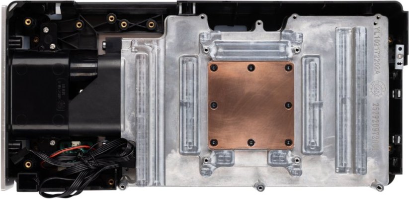 Dell LYNK+ RTX 5090 Moduł chłodzenia kart graficznych strieborný