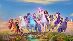 Usorteret Unicorn Academy Fashion Doll 24 cm - Sophia