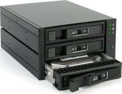 Fantec BP-T2131, SAS & SATA backplane for 3x 3.5"/2.5" HDD/SSD, black