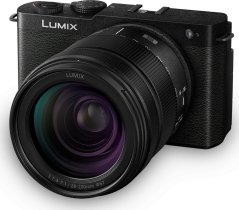 Panasonic Lumix S9 Čierny + 28-200mm f/4.0-7.1 (DC-S9HE-K)