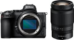 Nikon Nikon Z5 + 24-200 mm f/4-6.3 VR (VOA040K004)