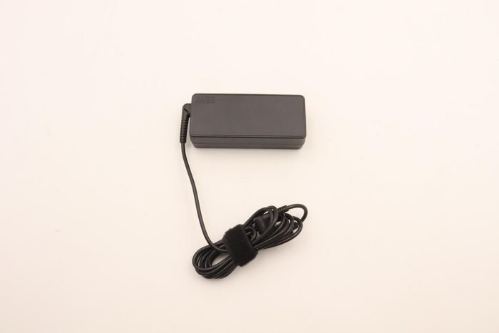 Lenovo AC Adapter Round, 65W, 3P, (SA10M42762)
