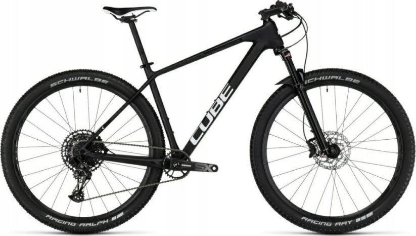 Cube Dviratis Cube Reaction C:62 ONE 29 carbon'n'white 2023-19" / 29 / L (Dydis: 19" / 29 / L)