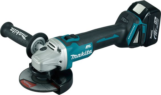 Makita DGA504RTJ